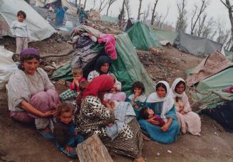 Kurds - Isikveren Refuge camp, Turkey