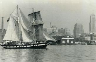 Reminder of the days of sail, Into Toronto harbor sails 60-foot brigantine St