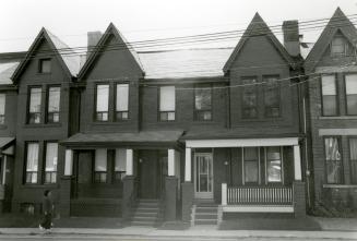 Houses on Gerrard Street at Howland Road