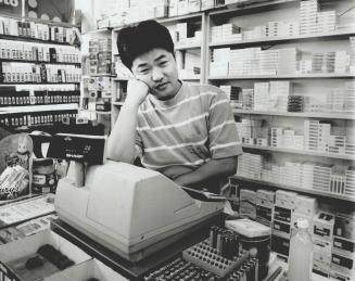 Yeong-Hwan So: Sunday shopping is bad news for this variety store co-owner