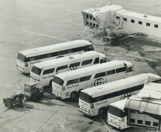Strikes - Canada - Air Canada - Air Traffic Controllers 1977