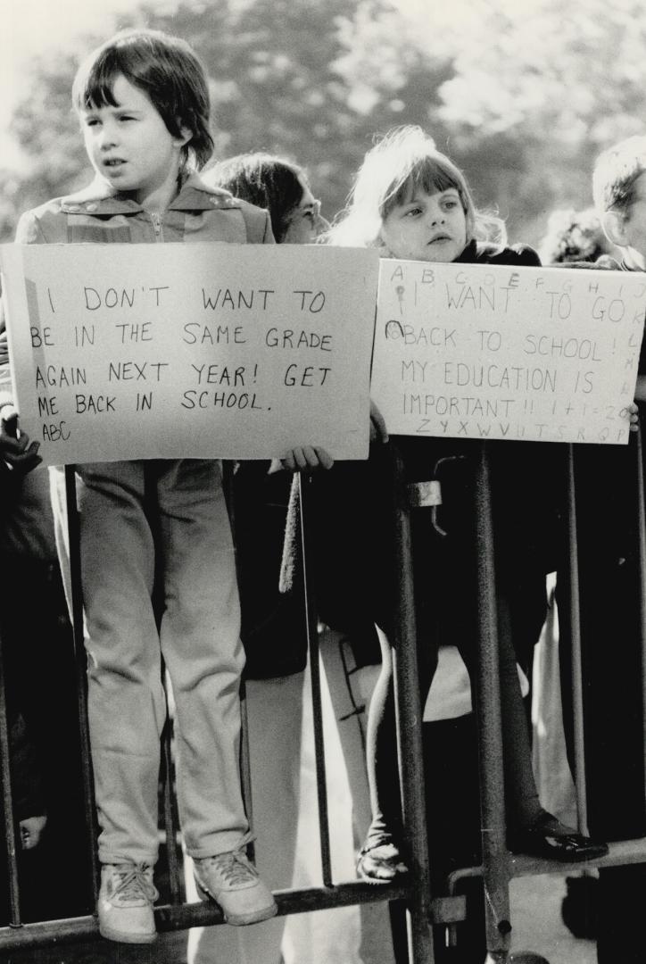 Strikes - Canada - Ontario - Toronto - miscellaneous 1987