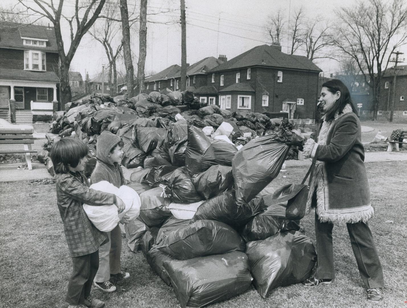 Piles of garbage mount all over Metro, and Sheila Tishler from Briar Hill and her son Billy and his friend Jean Paul do their part in adding to a heap(...)