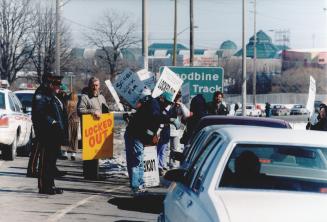 Strikes - Canada - Ontario 1996 - - OPSEU strike