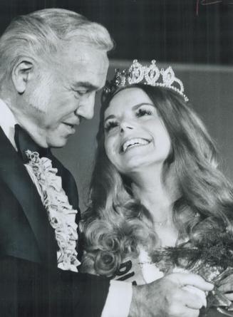 Miss Grey Cup, 22-year-old Maria Gulyas of Winnipeg, was named last night by Lorne Greene of Bonanza fame after a panel of judges chose her. Miss Guly(...)