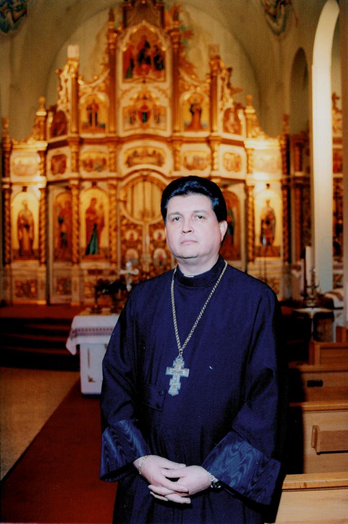Father Walter Mararenro