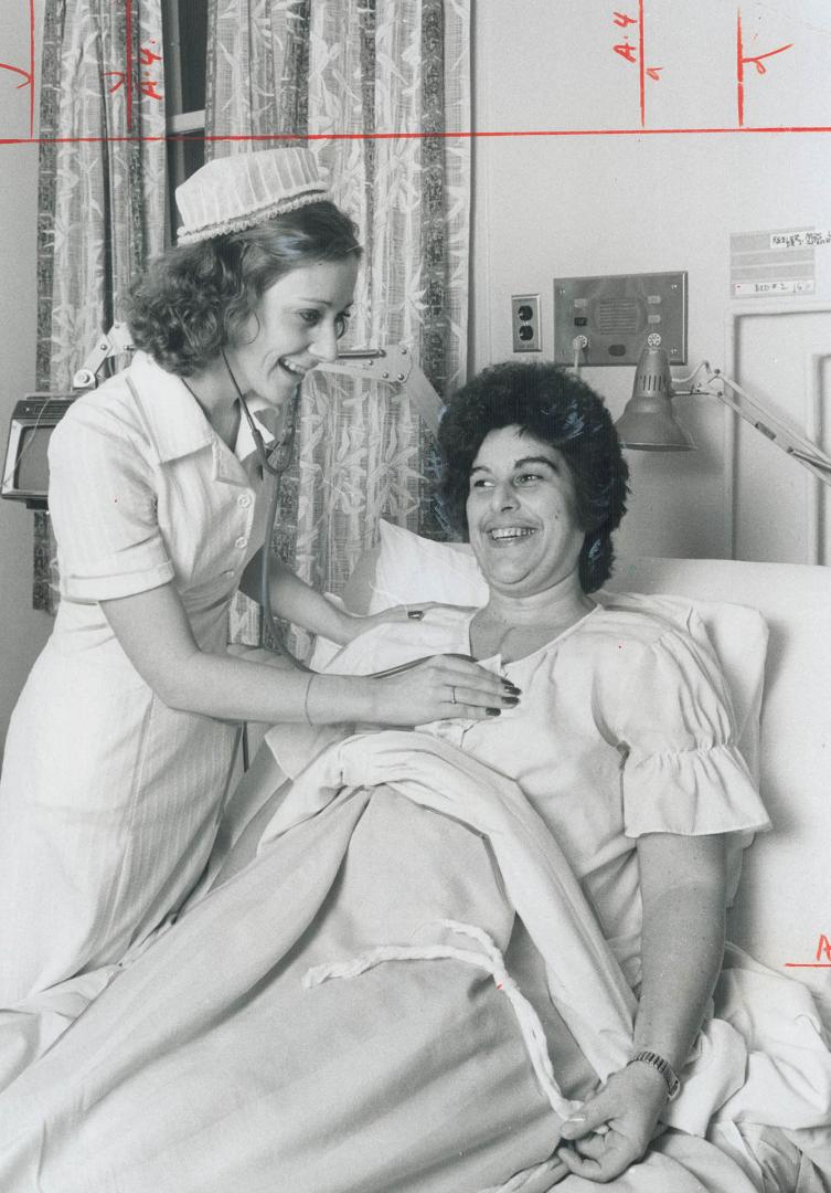 Heart patient Linda Keeler with nurse Carole Baldwin