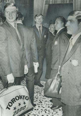 Soviet Union's national hockey team checks in at Montreal's Queen Elizabeth Hotel
