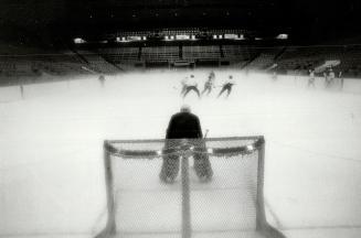 People keep saying the Maple Leafs have been skating around in a fog for years, because they haven't won the Stanley Cup since 1967. It was bitting sa(...)