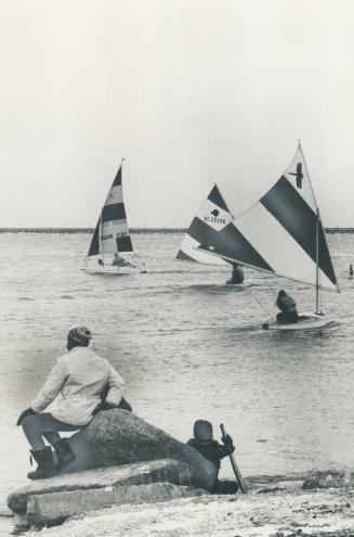 Frostbite sailing at the Water Rats club near Cherry Beach Saturday attracted a field of 25 boats despite cold breezes