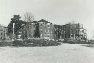 Orginially known as the Hospital for Idiots and Imbeclies when opened in 1876, Huronia Regional Centre in Orillia may grow in size again with closure (...)