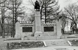 War Memorial Memorial park Simcoe St