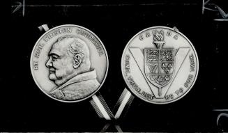 Peterboro, April 13 - Stanley Hayman, 32-old-old medallic engraver, has struck a bronze medal to commemorate the visit of Prime Minister Winston ada i(...)