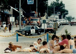 Canada - Ontario - Wasaga Beach (1 of 2 files)