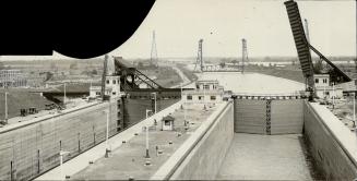 Comprehensive view of lock No. 4 in the new Welland fine panorama of the lower [Incomplete]