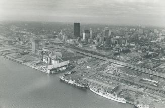 Canada - Ontario - Toronto - Aerial Views 1960-63