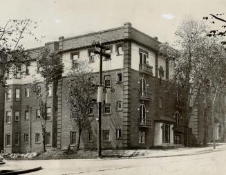 Canada - Ontario - Toronto - Apartments 1926-59