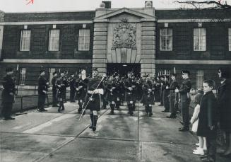 48th Highlanders set out for new home