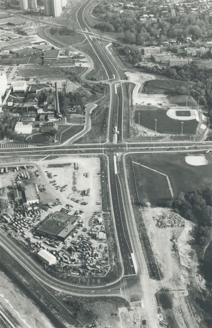 Canada - Ontario - Toronto - Streets and Intersections - Eglinton Ave