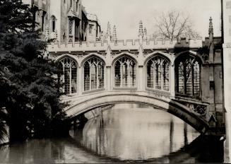 England's lovely Bridge of Sighs, Reminiscent of Venice's Bridge of Sighs and nicknamed after it is this lovely cloistered passage flung across a stre(...)