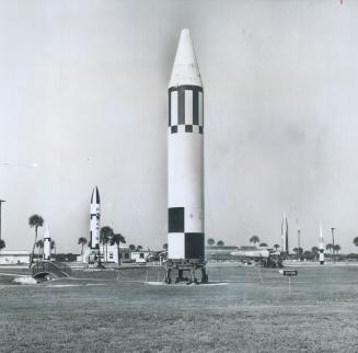 Largest collection of Missiles in the world is one highlight of a tour of the Cape Kennedy Space Centre, now a major Florida tourist attraction. Daily(...)