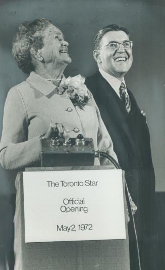 Canada - Ontario - Toronto - Toronto Star - Buildings - 1 Yonge St - Official Architectural Model Unveiling