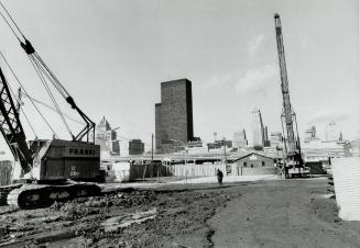 Canada - Ontario - Toronto - Toronto Star - Buildings - 1 Yonge St - Construction - 1969