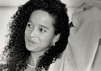 Walking after midnight's Rae Dawn Chong, elegant interviewer at her own press conference