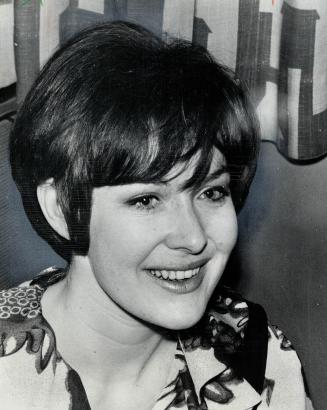 I wish I were a Beatle. Dinah Christie, Singer