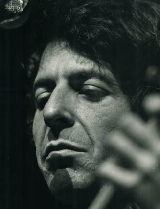 Cohen, Leonard (portraits -- 1983 ent)