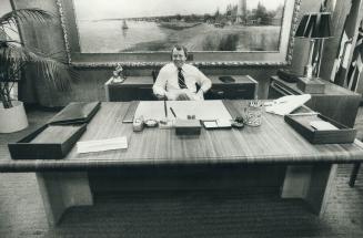 Crombie sits at his desk for last time after 6 years in office