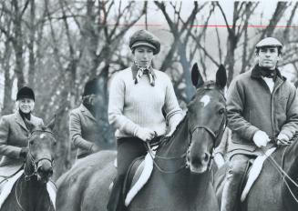 The royal Canadian mounted, Besides seeing horses at the Royal Agricultural Winter Fair, Greenwood racetrack and Windfields Farm on their visit, Princ(...)