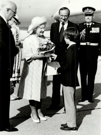 Royal Tours - Queen Mother Elizabeth (Canada 1985)