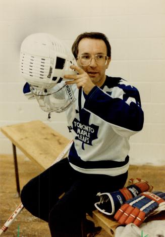 The Leaf's latest hope? Larry Grossman, new leader of Ontario's Progressive Conservatives, takes a break during a pick-up hockey game at Forest Hill a(...)