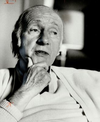 Wilfrid Hyde-White: The secret of acting is to know how to handle an audience