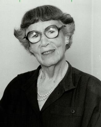 Mary Jackman: She organized the first Women's Study Group in Toronto in 1933