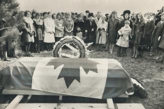 His coffin draped with Canadian flag, Group of Seven artist A