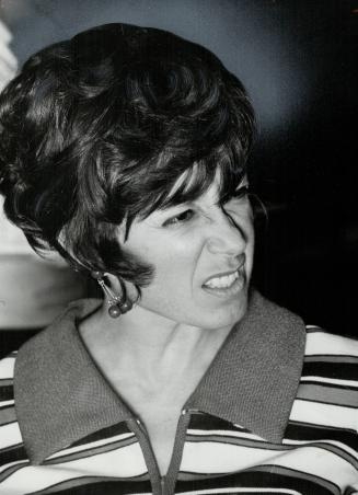 Pauline Julien. Separatist singer stars