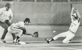 Sports - Baseball - Pro - Action (1977)