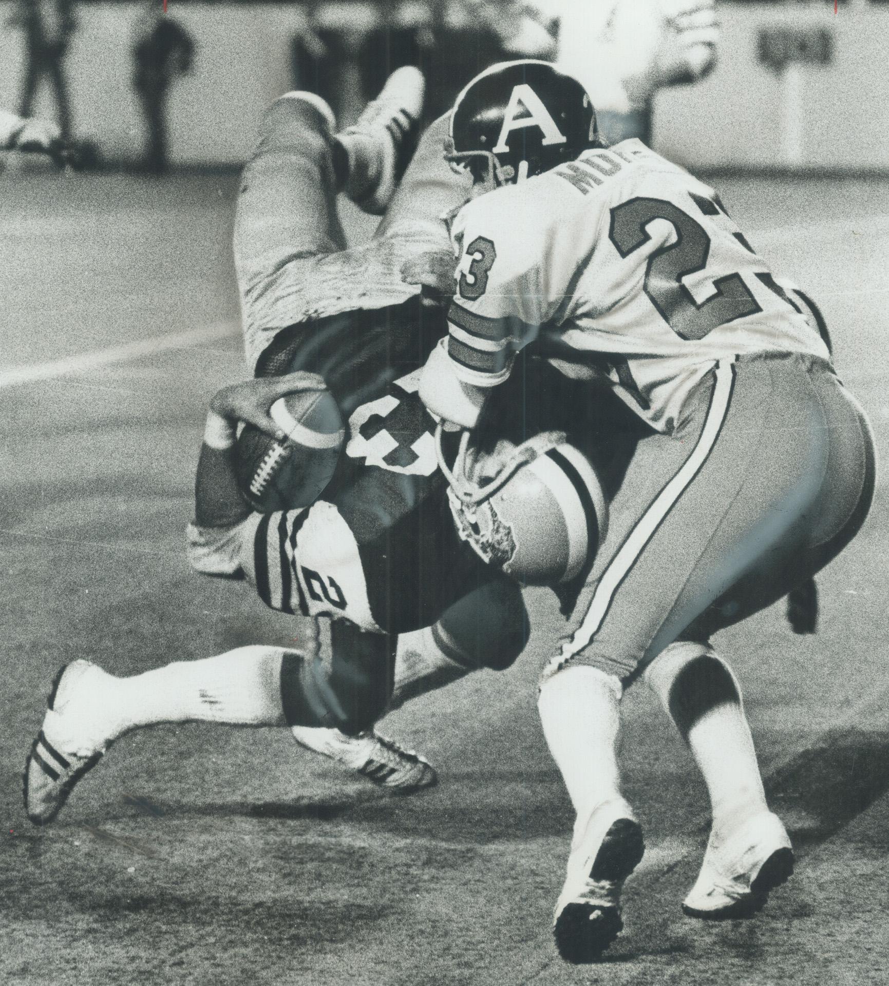 Now that's a high five! Buffalo receivers Chris Burkett (85) and Andre Reed  whoop it up in AFC playoff game against Houston Oilers yesterday at Rich  Stadiu,. Bills won 17-10 – All