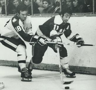 Jim McKenny (18) Leafs, J.P. Parise (11) North Stars