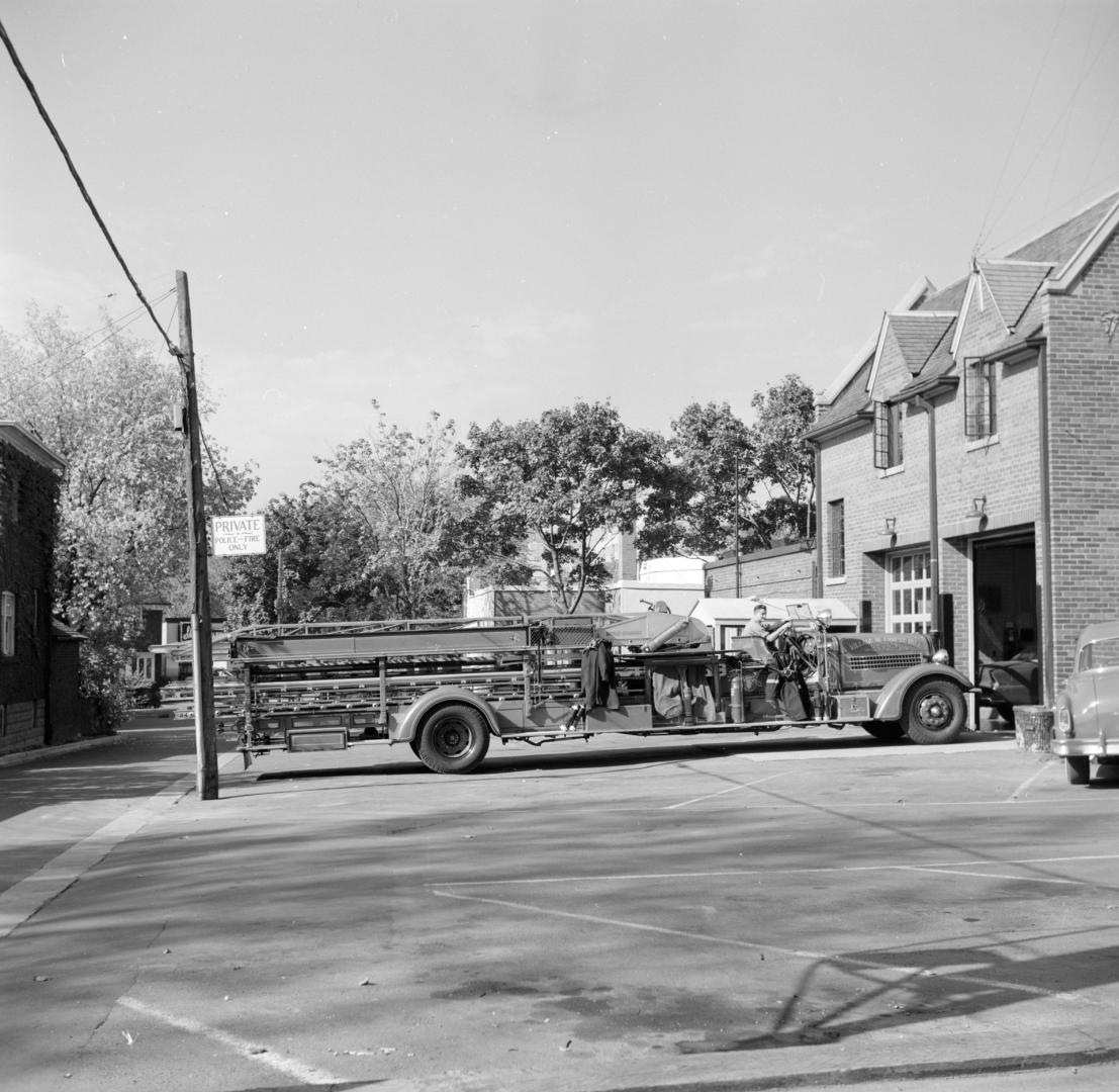 Fire Hall, Toronto, Eglinton Avenue W