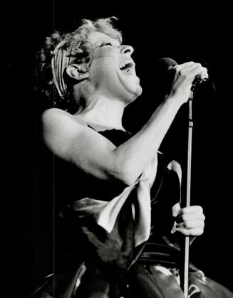 Bette Midler