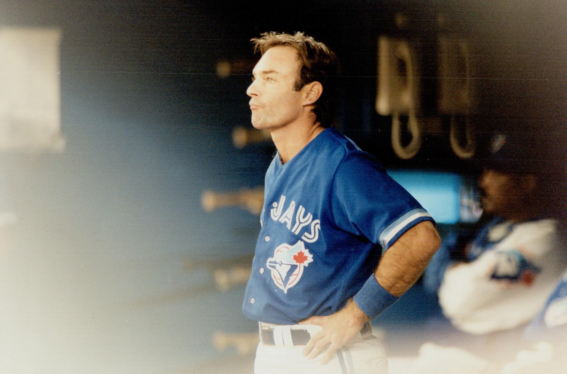 Paul Molitor and His daughter Blaire 9 Age – All Items – Digital Archive  Ontario