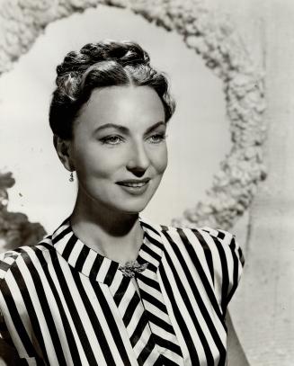 Agnes Moorehead