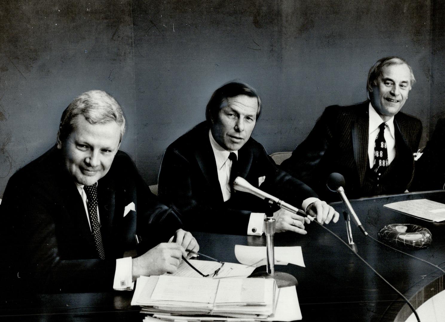 W. D. Mulholland (left) with Adolf Kracht and Klaus Rittershaus. [Incomplete]