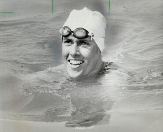 Diana Nyad, who swam Lake Ontario, described as a charming bundle of contradictions