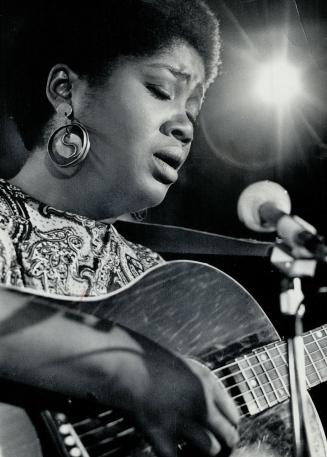 Odetta's brand of talent can do anything effectively