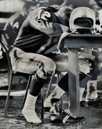 Oh, what a shocker!, The first time Jackie Parker, Argonauts' $30,000-a-year quarterback, played with his new team in an intra-squad game he sprained his ankle