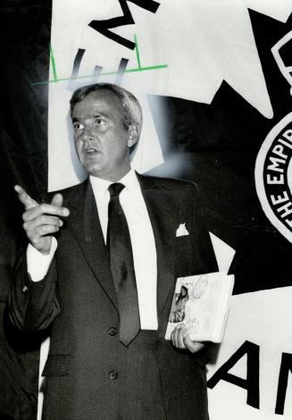 Plans visit, Ontario Premier David Peterson announces he plans to visit Washington next month to talk to U